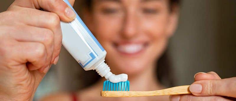 Průvodce ústní hygienou: 4 tipy pro dokonalý úsměv