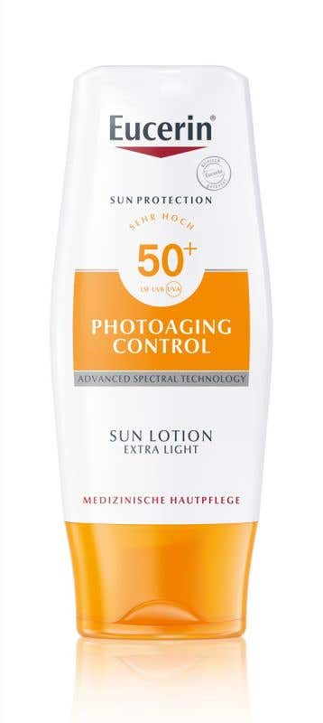 Eucerin Sun Extra lehké mléko na opalování Photoaging Control SPF 50+ 150ml