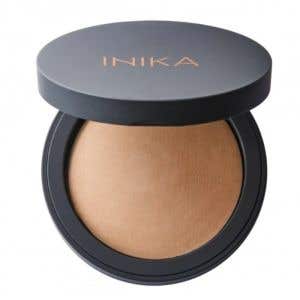 Inika Organic Přírodní zapečený minerální pudrový make-up – odstín Trust BIO 8 g