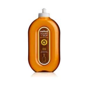 Method Př&iacute;pravek na dřevěn&eacute; podlahy Mandle 740 ml
